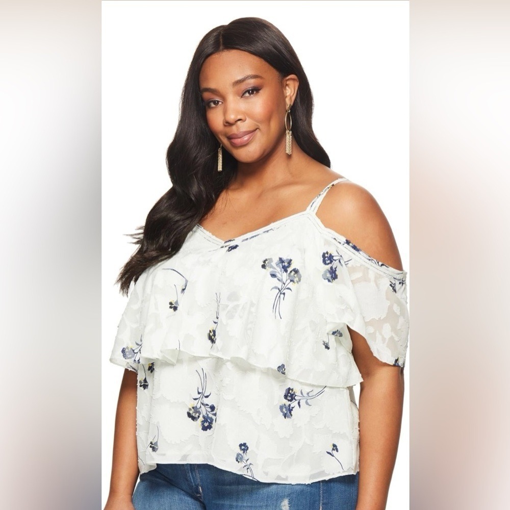 Lucky Brand light mint color Floral Burnout Cold Shoulder Ruffle Top 2X New - Picture 2 of 10